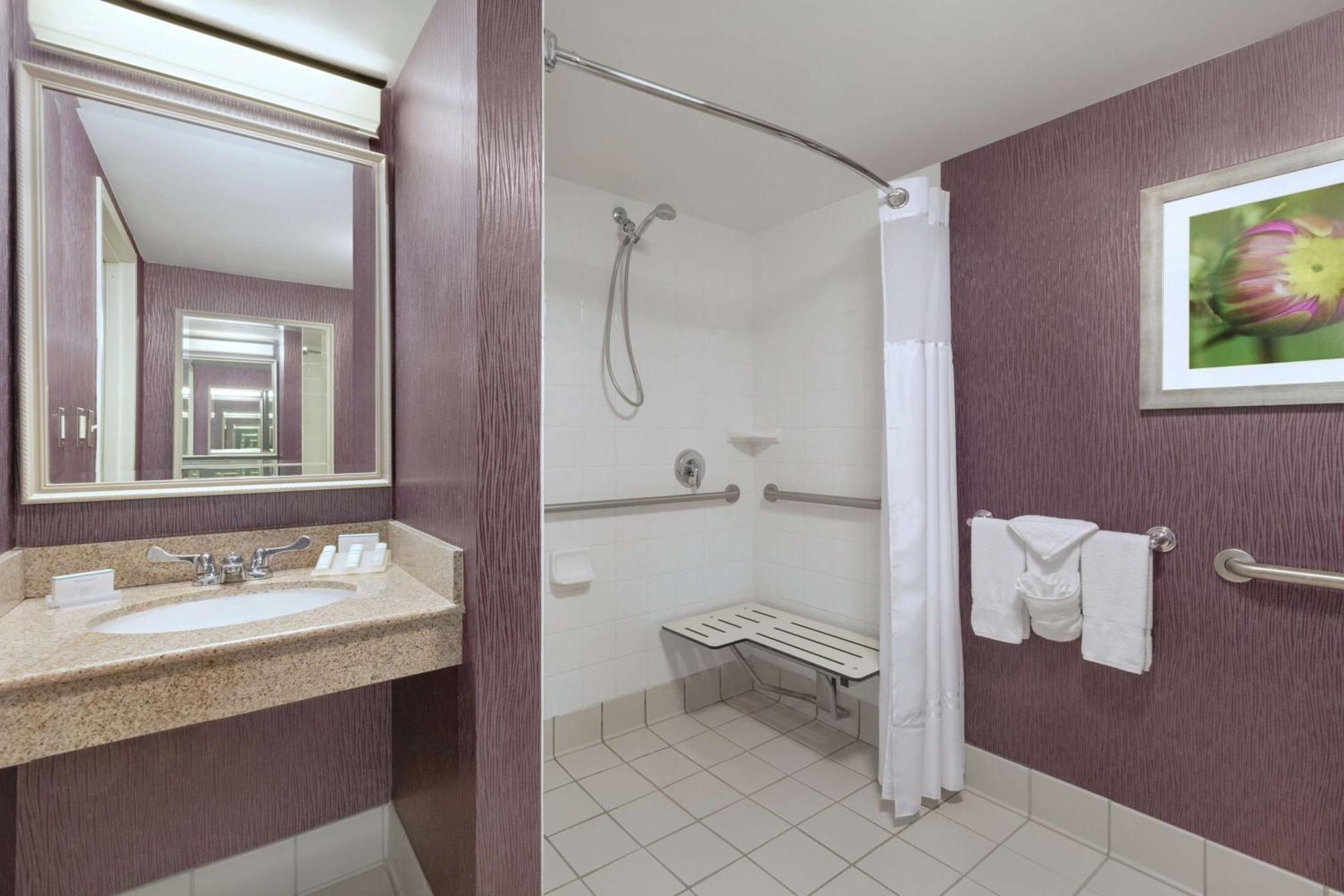 Hilton Garden Inn Springfield, Ma Екстериор снимка